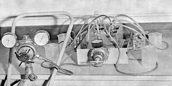 Latex injection apparatus